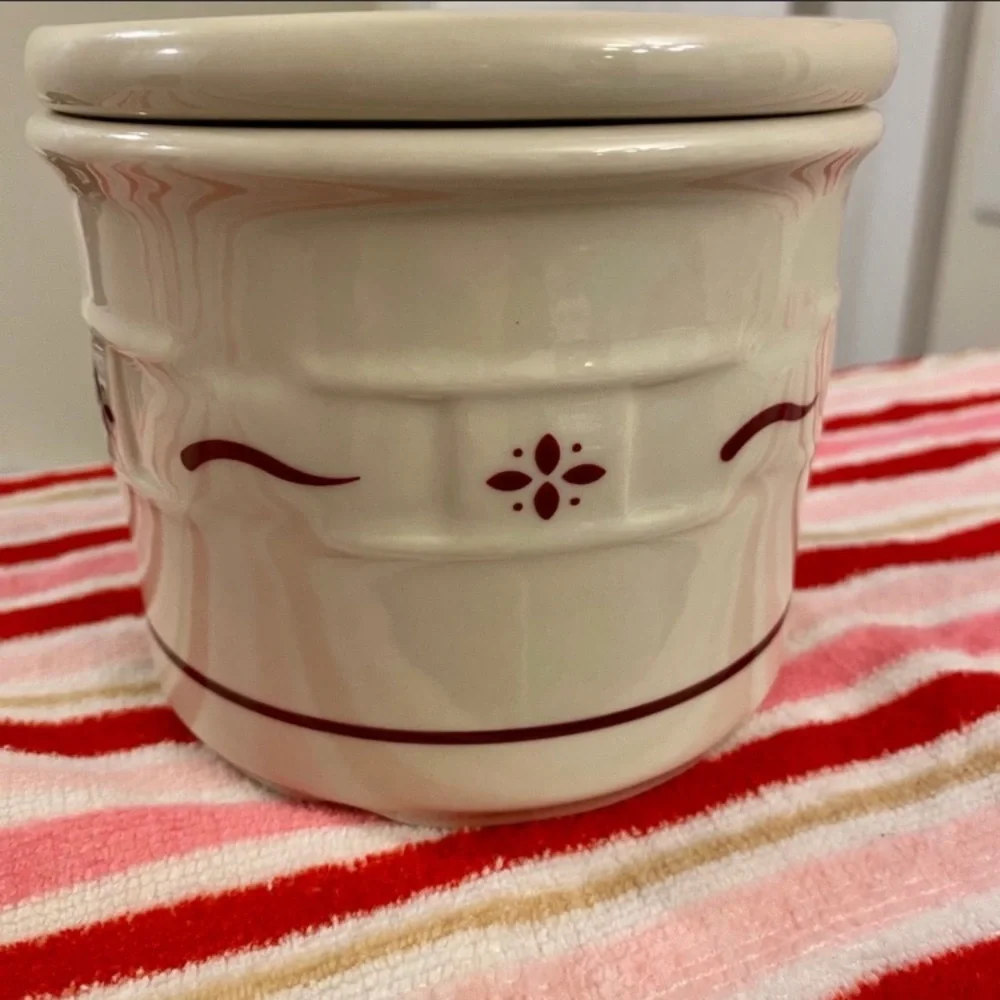 Longaberger Cream Ceramic 1 Pint Crock Red Trim Matching Lid Collectible